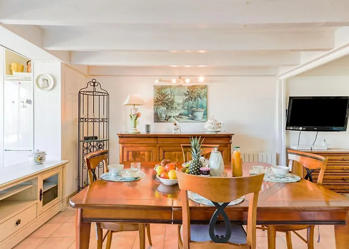 Les Jardins Du Nil By Interhome Apartament